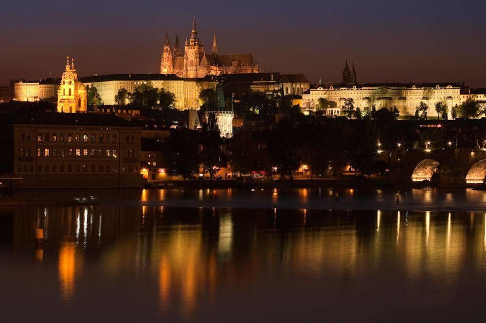 Bohemia Apartments Prague Old Town Exterior foto